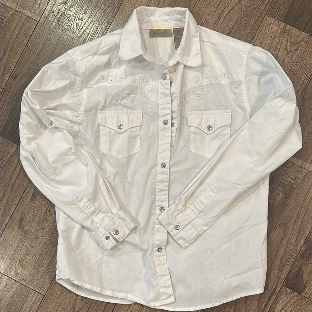 Wrangler White Embroidered Button-Up Shirt